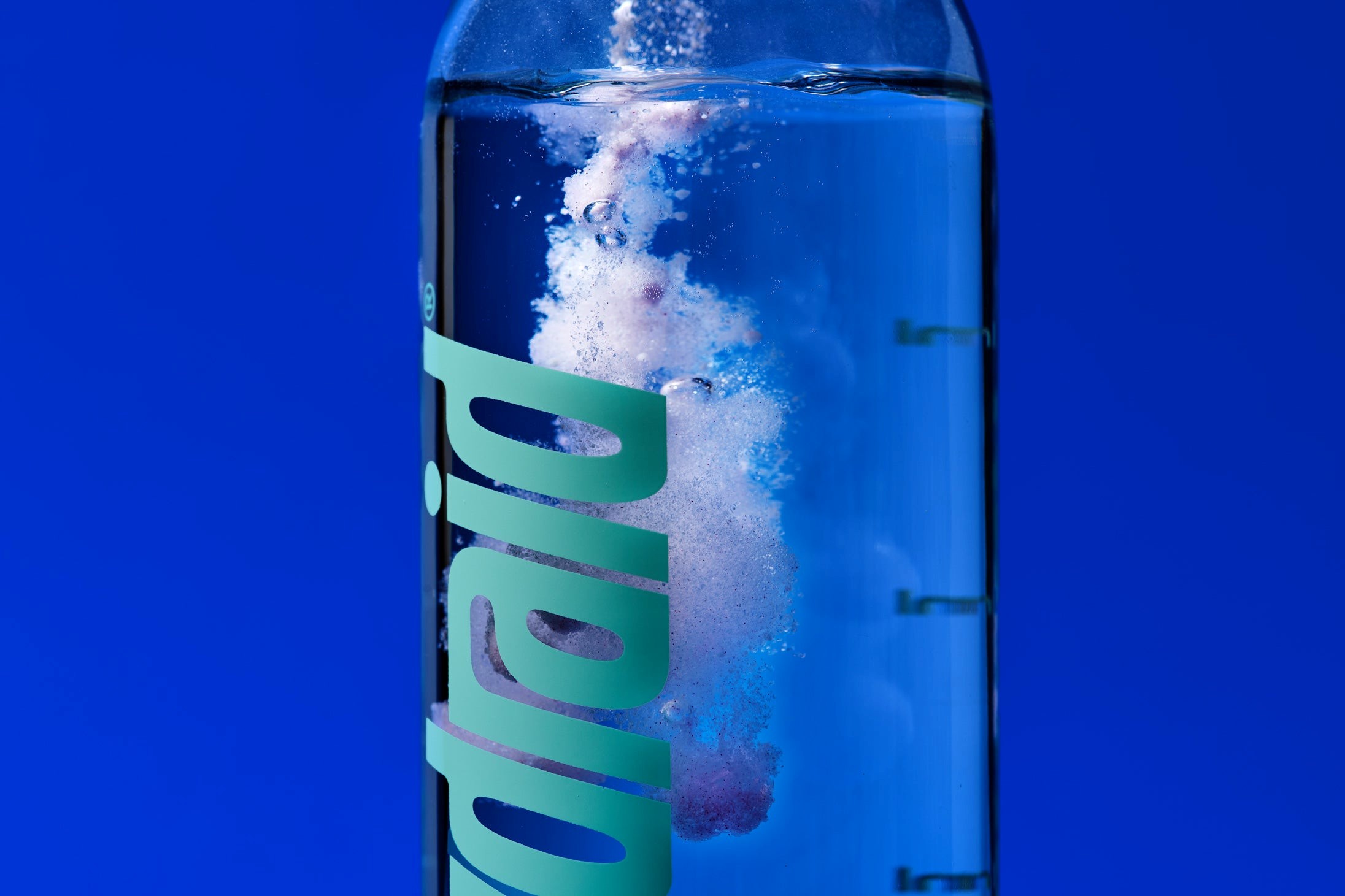 Flasche mit Elekrolytlösung
